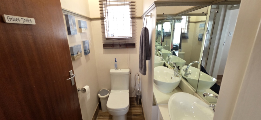 4 Bedroom Property for Sale in Monument Heights Northern Cape